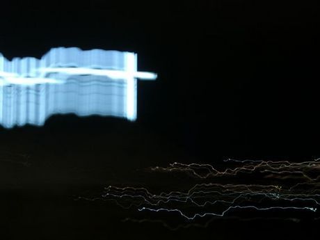 460>_655745